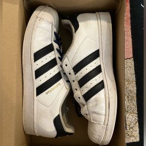 Women’s leather Adidas sneakers